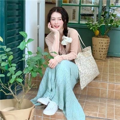 与爱同在